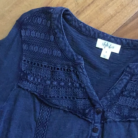 *SALE*  Split Neck top with Embroidery   Discounted Shipping! - Picture 3 of 5